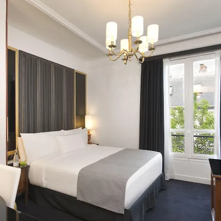 멜리아 샹젤리제 호텔 4*