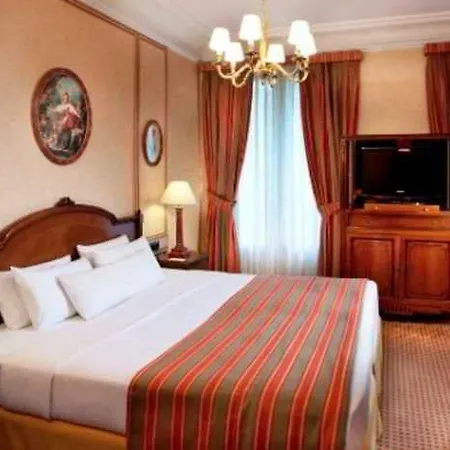 멜리아 샹젤리제 호텔