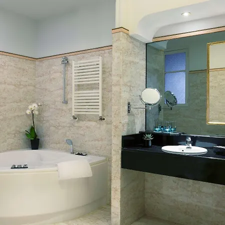 Melia Champs Elysees 4* Paris