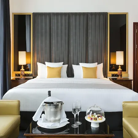 Melia Champs Elysées Parigi