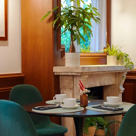 Hotel Melia Champs Elysées 4*