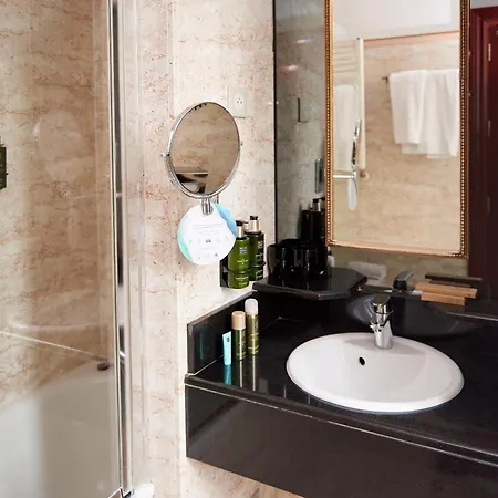 Melia Champs Elysées 4* Parigi