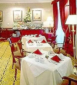 Melia Champs Elysées 4*