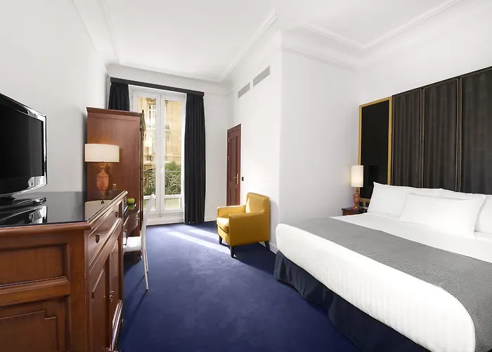 Melia Champs Elysees Париж