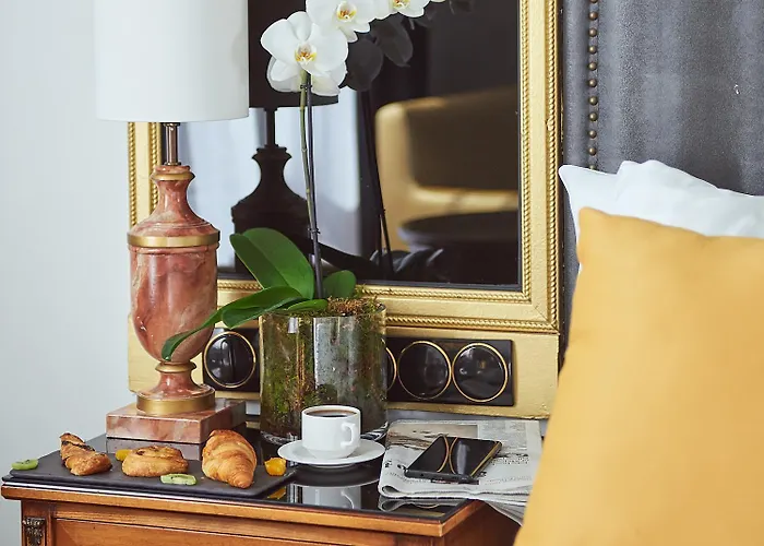 Отель Melia Champs Elysees