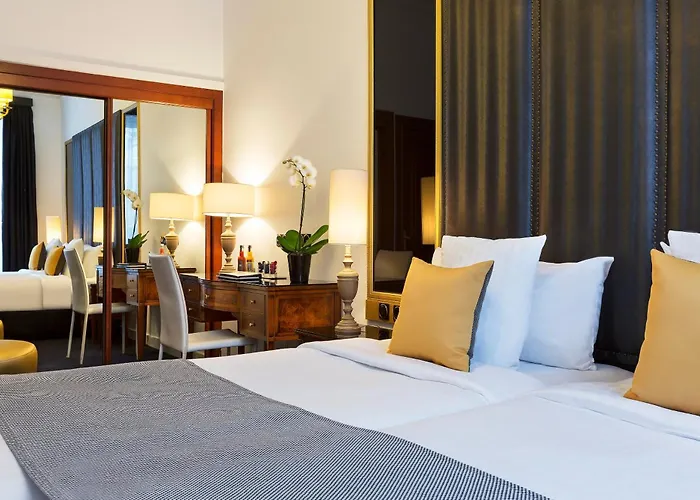 Melia Champs Elysées Parigi