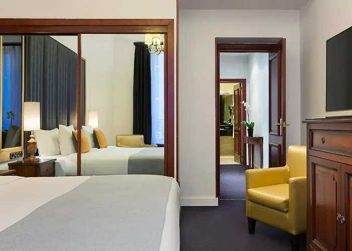 Melia Champs Elysees 4*