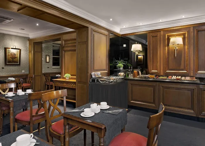 Melia Champs Elysees 4*