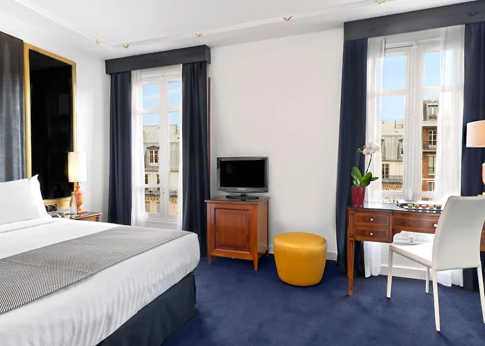 Melia Champs Elysees 4*